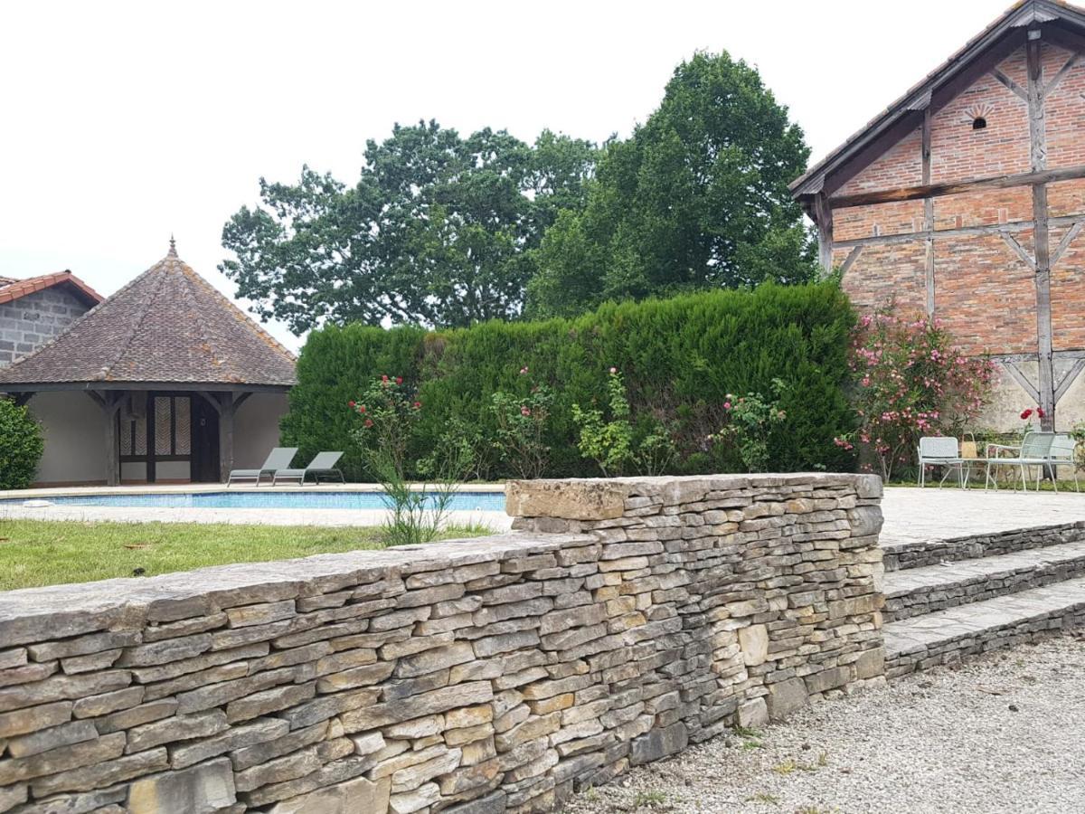 Villa Eva Des Landes Rion-Des-Landes 外观 照片